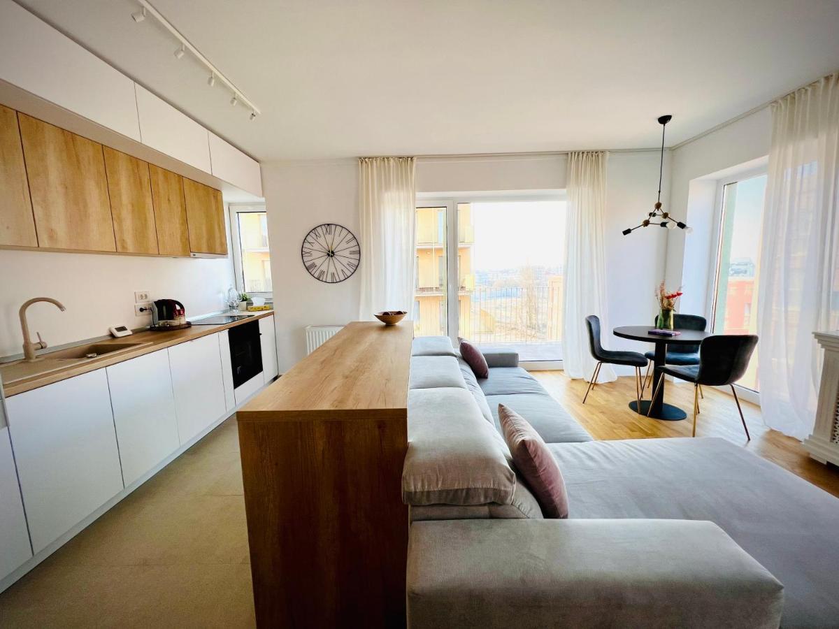 Exquisite - Two Bedroom Apartment Bucureşti Exterior foto