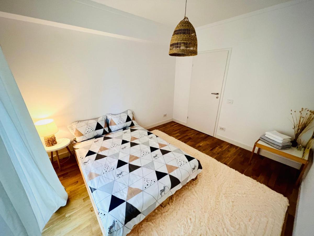 Exquisite - Two Bedroom Apartment Bucureşti Exterior foto