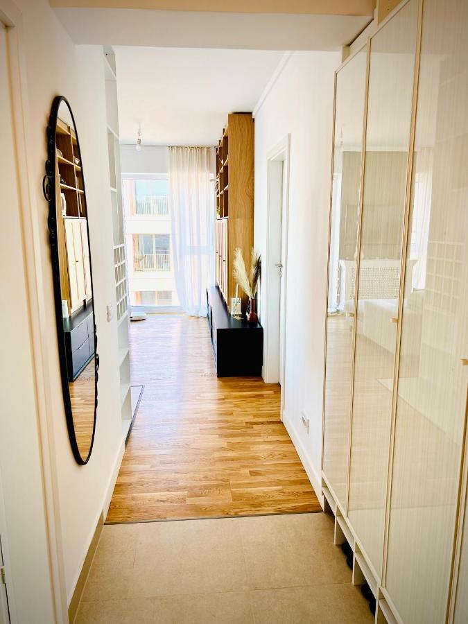 Exquisite - Two Bedroom Apartment Bucureşti Exterior foto